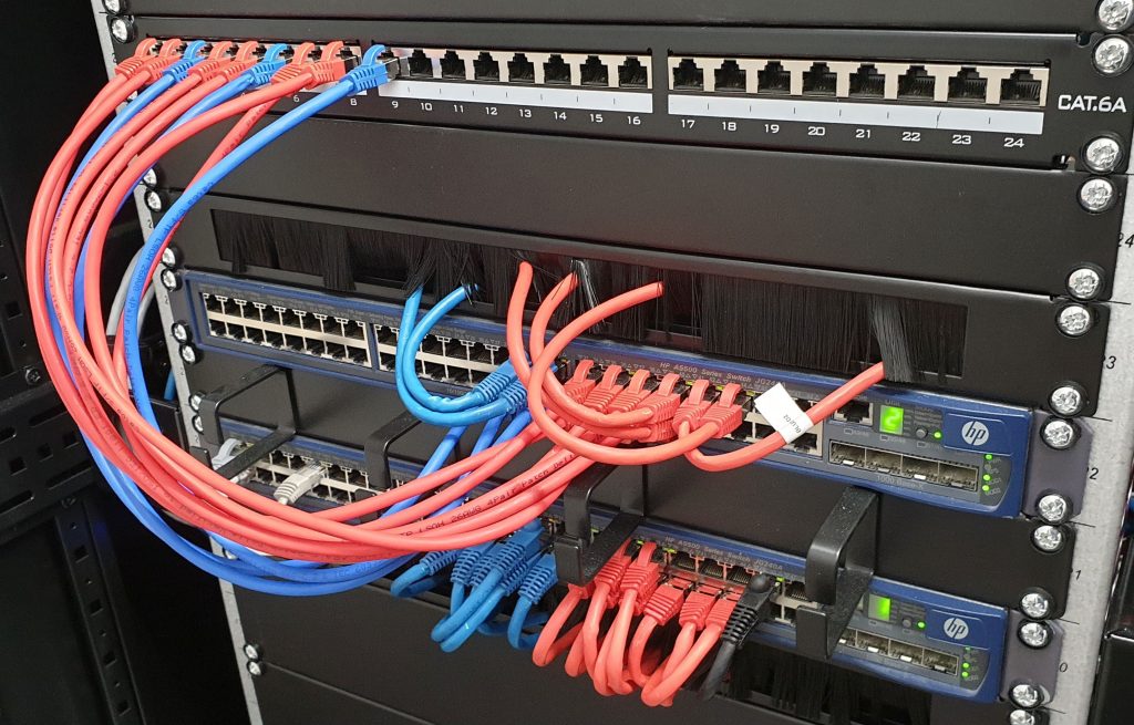 HP 5500EI Switches with Dante (red) and Control (blue) networks